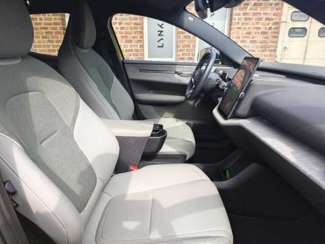 Volvo EX30 – Bild 21