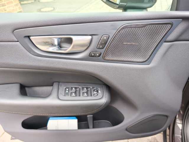 Volvo XC60 – Bild 12