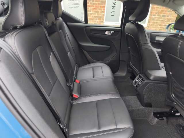 Volvo XC40 – Bild 19