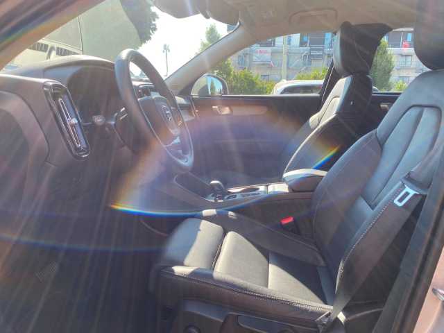 Volvo XC40 – Bild 12