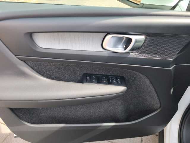 Volvo XC40 – Bild 12