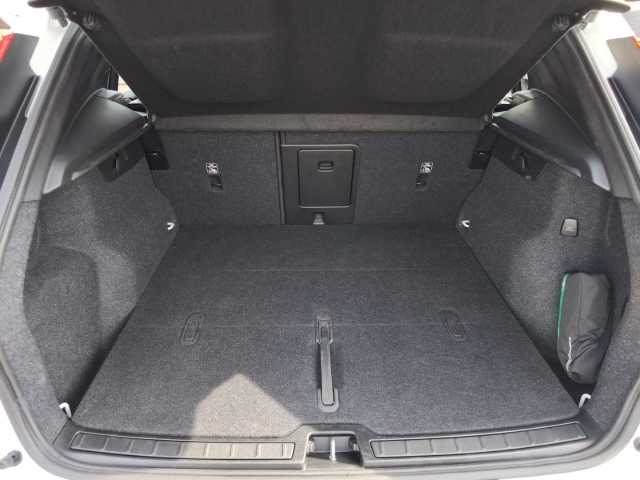 Volvo XC40 – Bild 17
