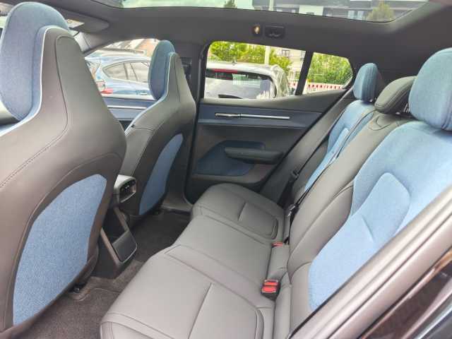 Volvo EX30 – Bild 14