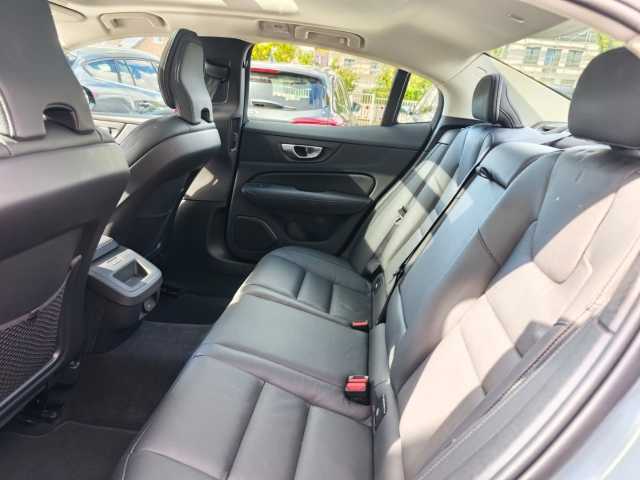 Volvo S60 – Bild 14