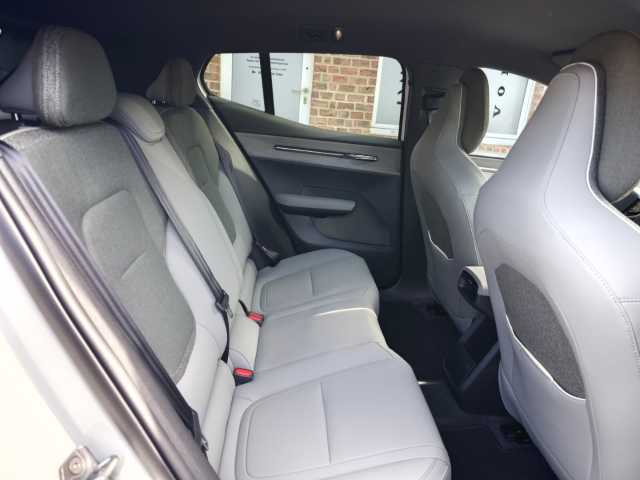 Volvo EX30 – Bild 20