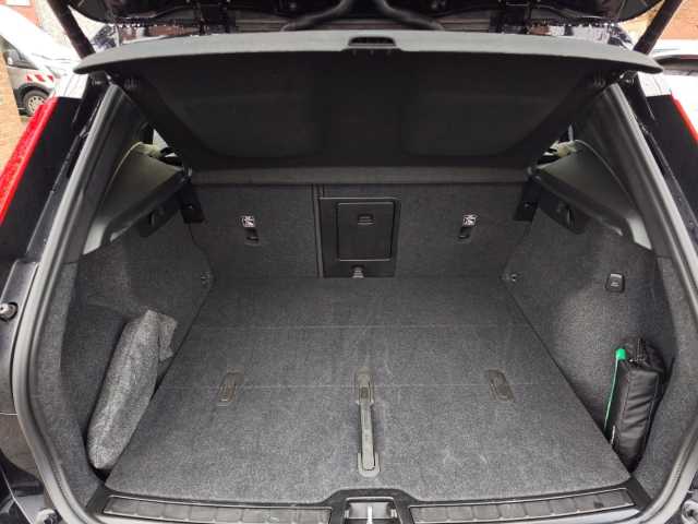 Volvo XC40 – Bild 21
