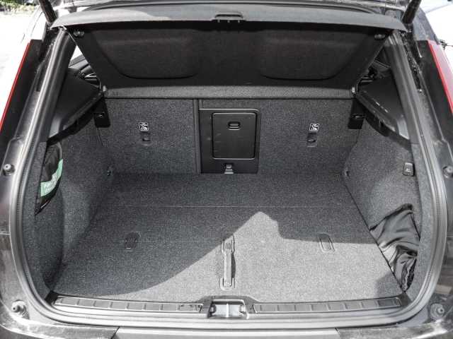 Volvo XC40 – Bild 15