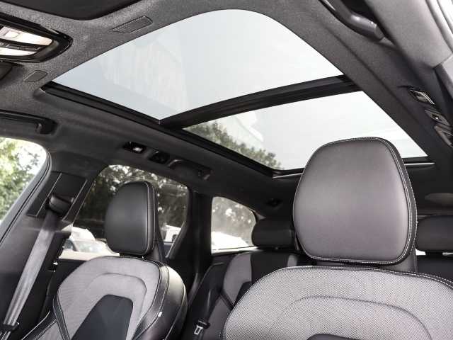 Volvo XC60 – Bild 13