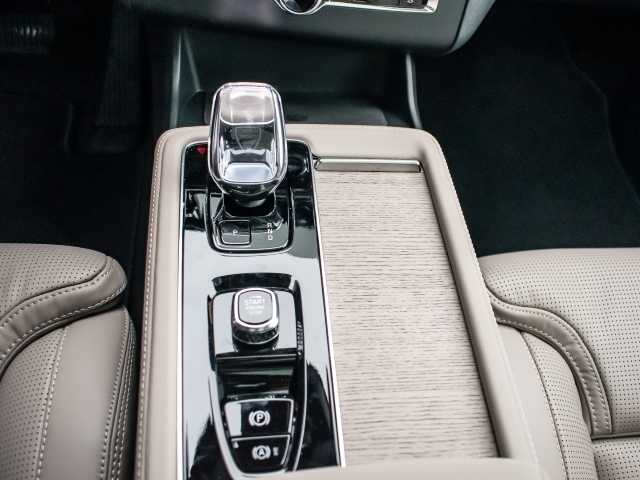 Volvo XC90 – Bild 10