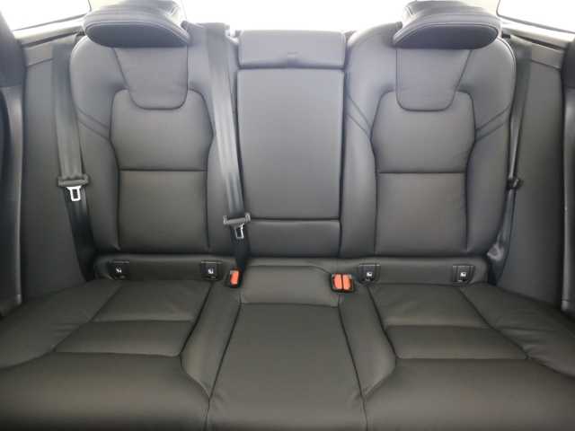 Volvo XC60 – Bild 12
