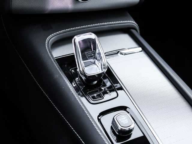 Volvo XC90 – Bild 12