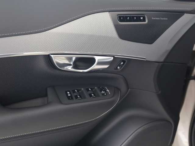 Volvo XC90 – Bild 13