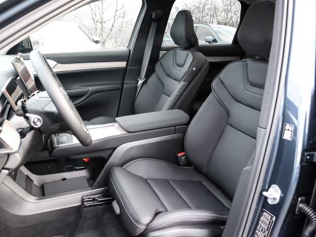 Volvo EX90 – Bild 7