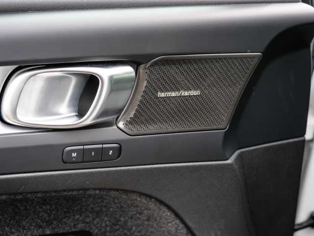 Volvo XC40 – Bild 18