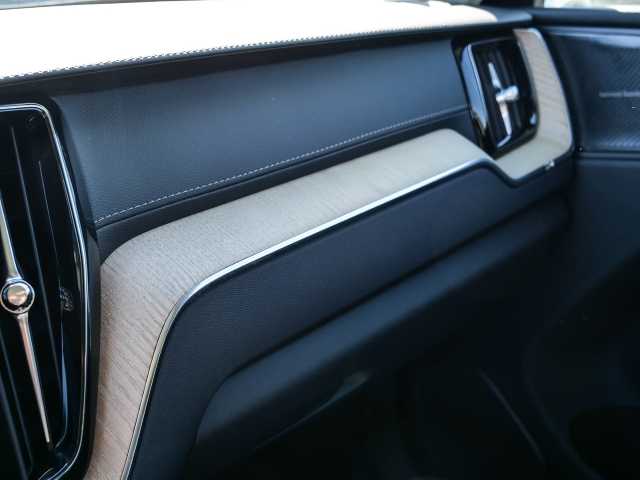 Volvo XC60 – Bild 11