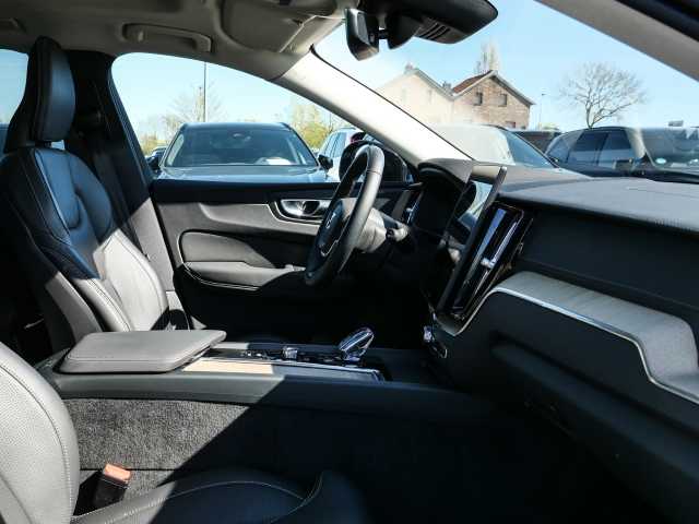 Volvo XC60 – Bild 8