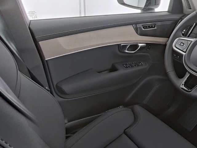 Volvo XC90 – Bild 12
