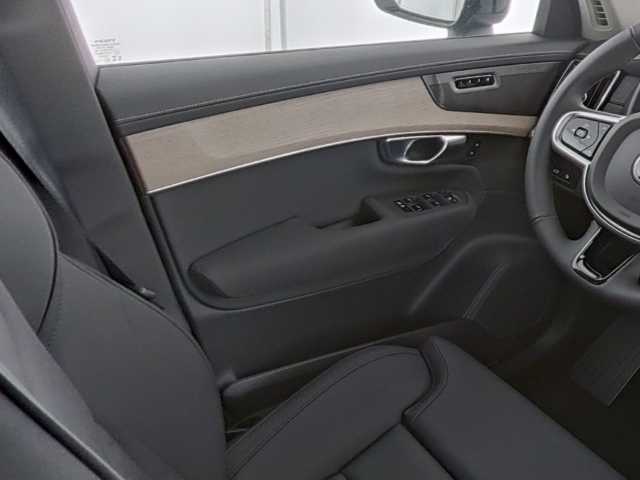 Volvo XC90 – Bild 12