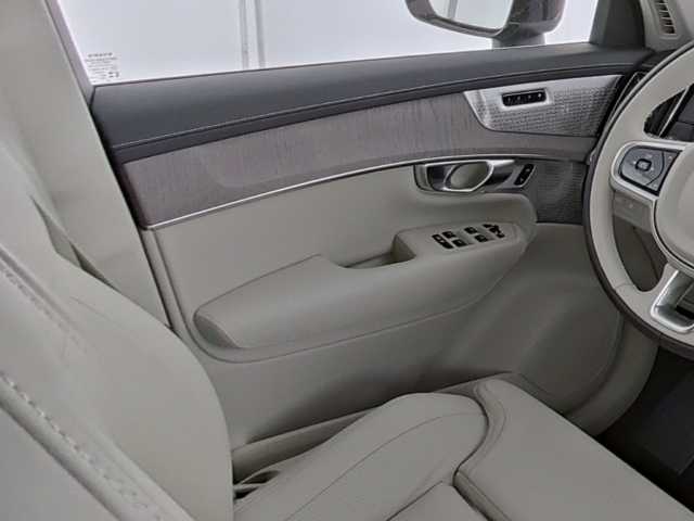 Volvo XC90 – Bild 12