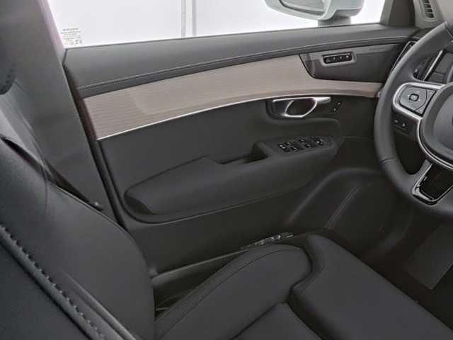 Volvo XC90 – Bild 12