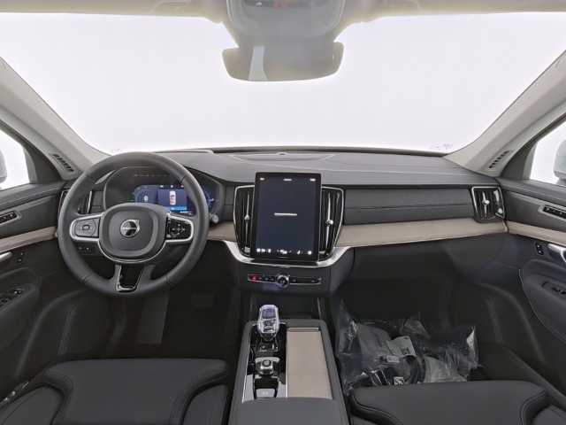Volvo XC90 – Bild 8