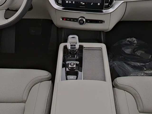 Volvo XC90 – Bild 8