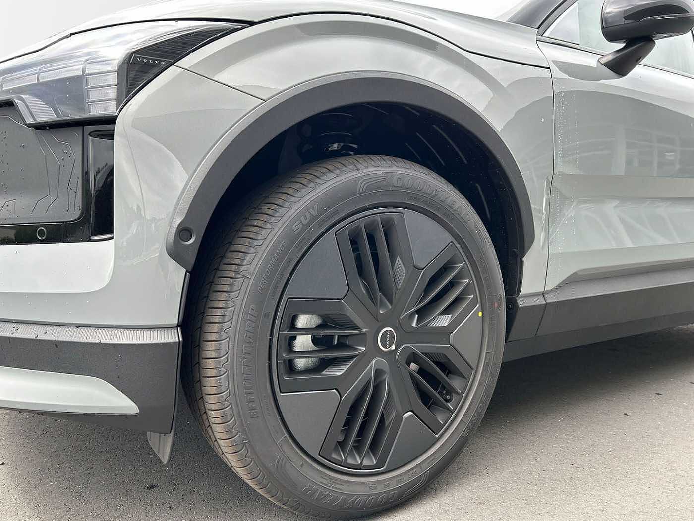 Volvo EX30 – Bild 9