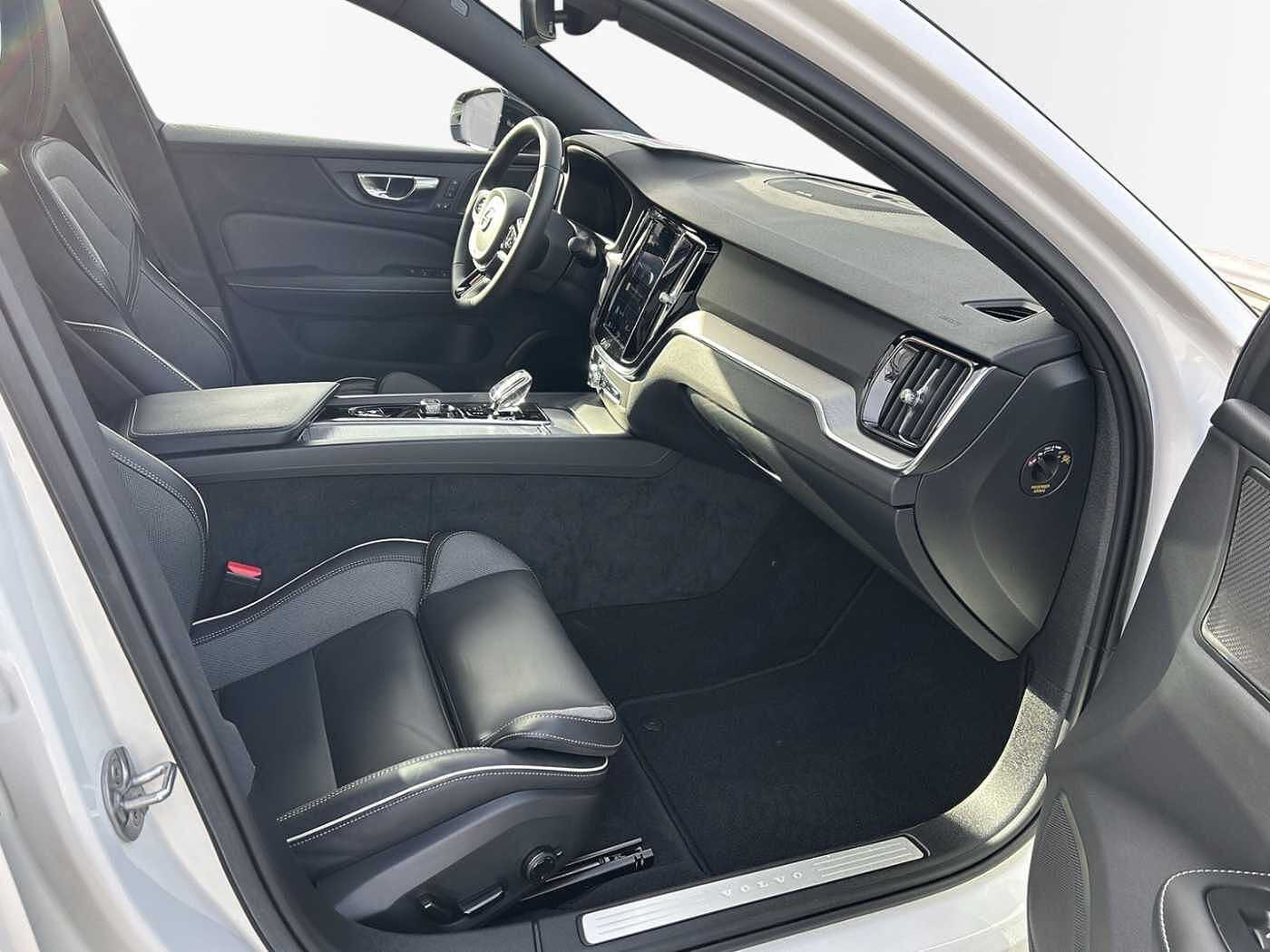 Volvo S60 – Bild 3