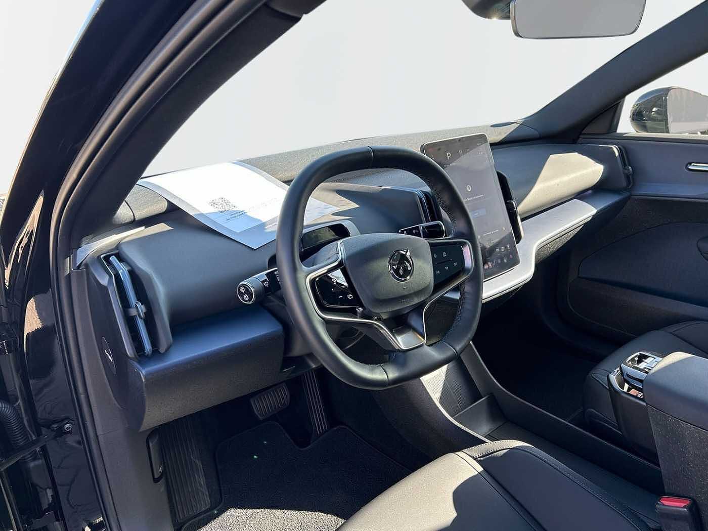 Volvo EX30 – Bild 14
