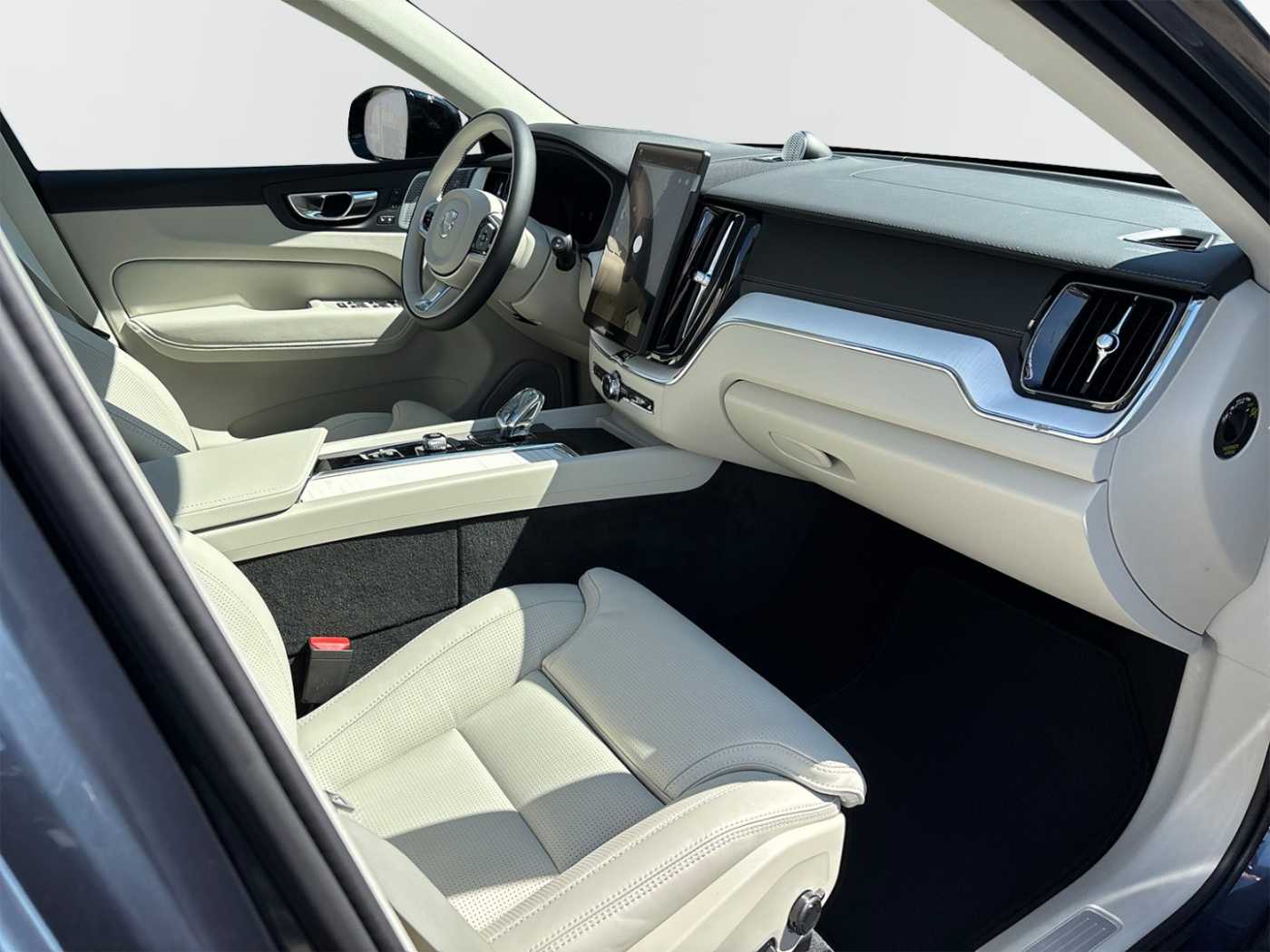 Volvo XC60 – Bild 3
