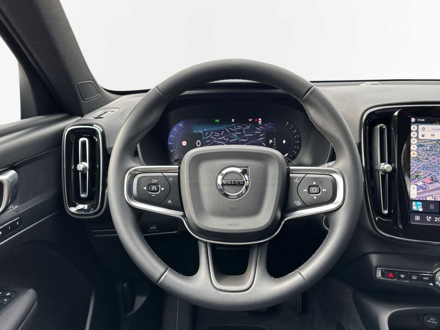 Volvo XC40 – Bild 12