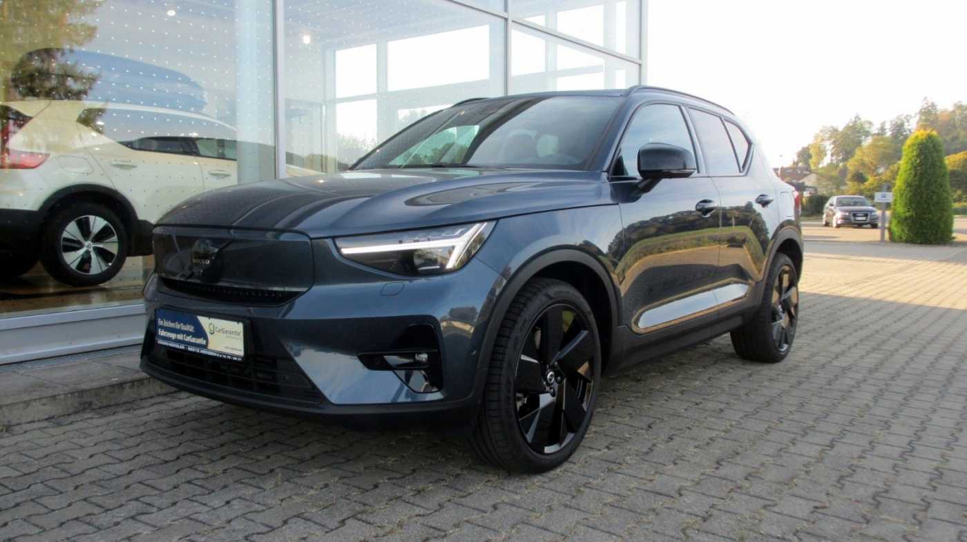 Volvo EX40