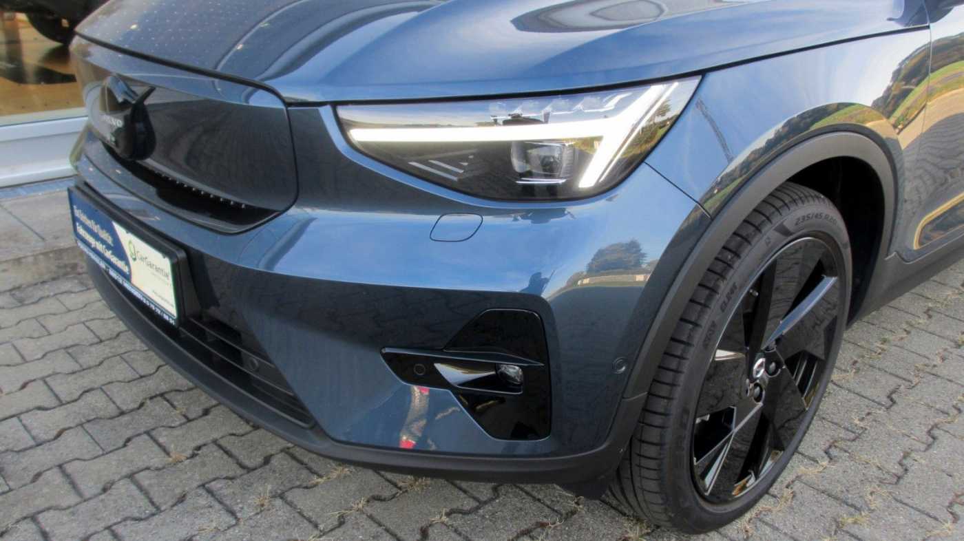 Volvo EX40 – Bild 11