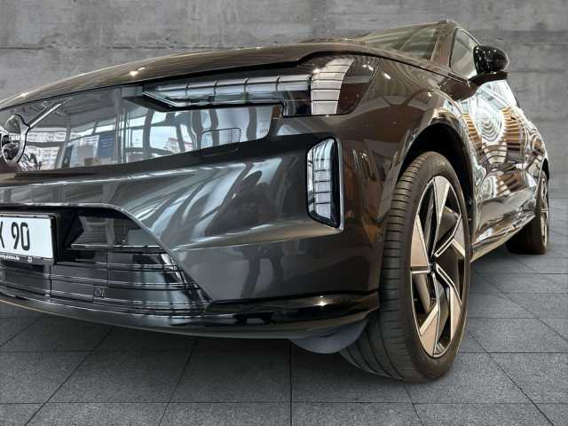Volvo EX90 – Bild 6