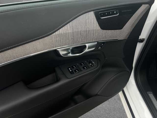 Volvo XC90 – Bild 9