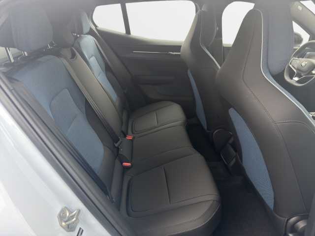 Volvo EX30 – Bild 13