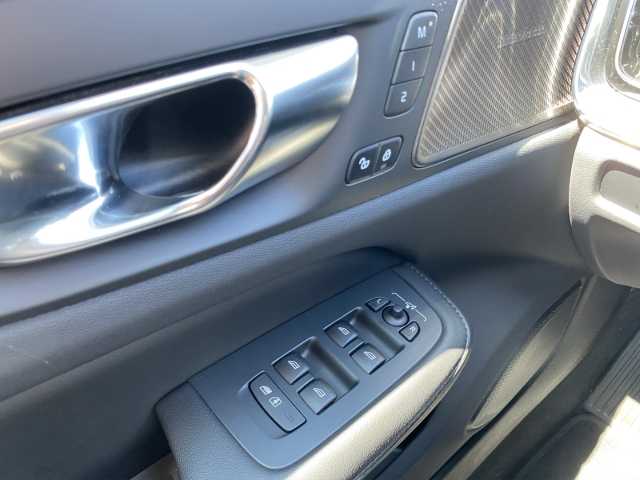 Volvo S60 – Bild 10