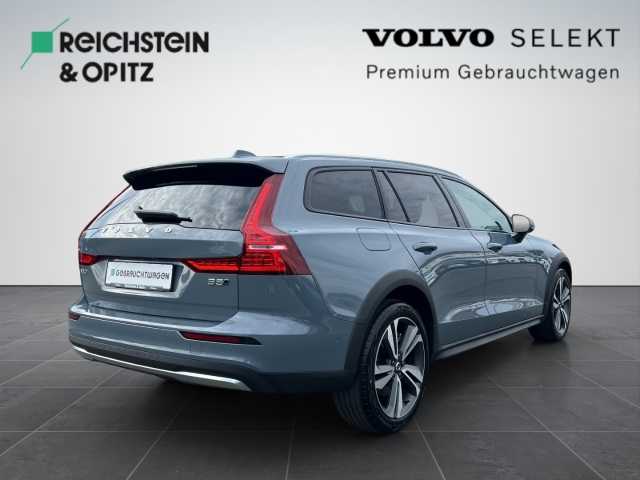 Volvo V60 Cross Country – Bild 5