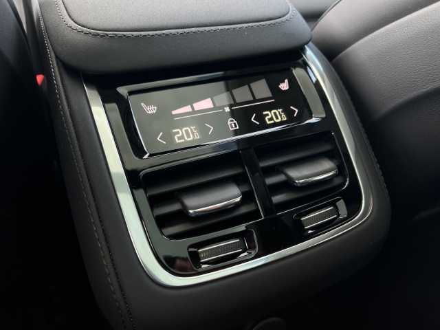 Volvo XC90 – Bild 15