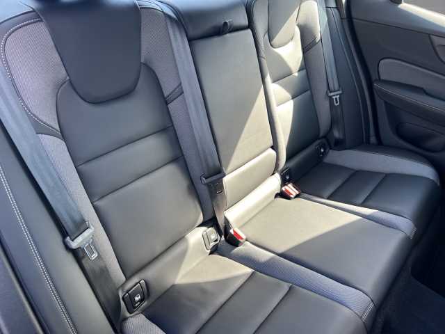 Volvo S60 – Bild 12
