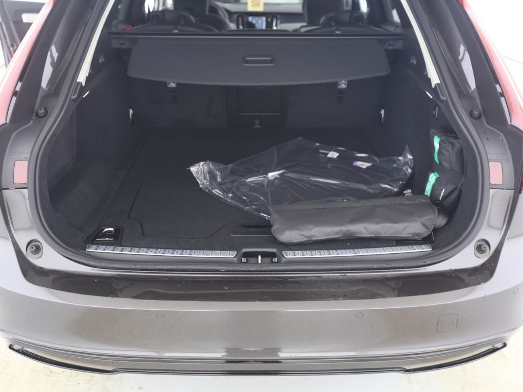 Volvo V90 – Bild 8