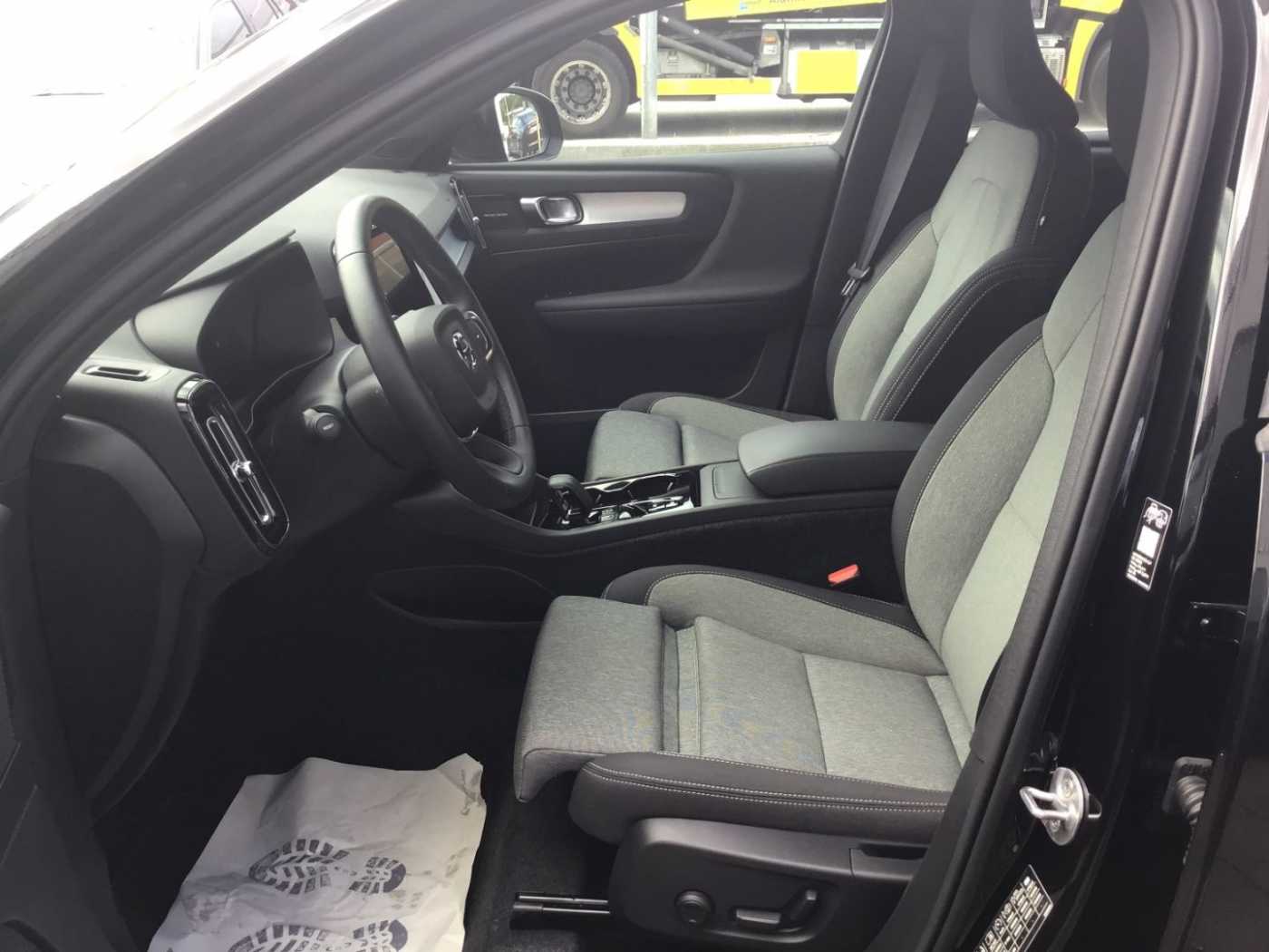 Volvo XC40 – Bild 11