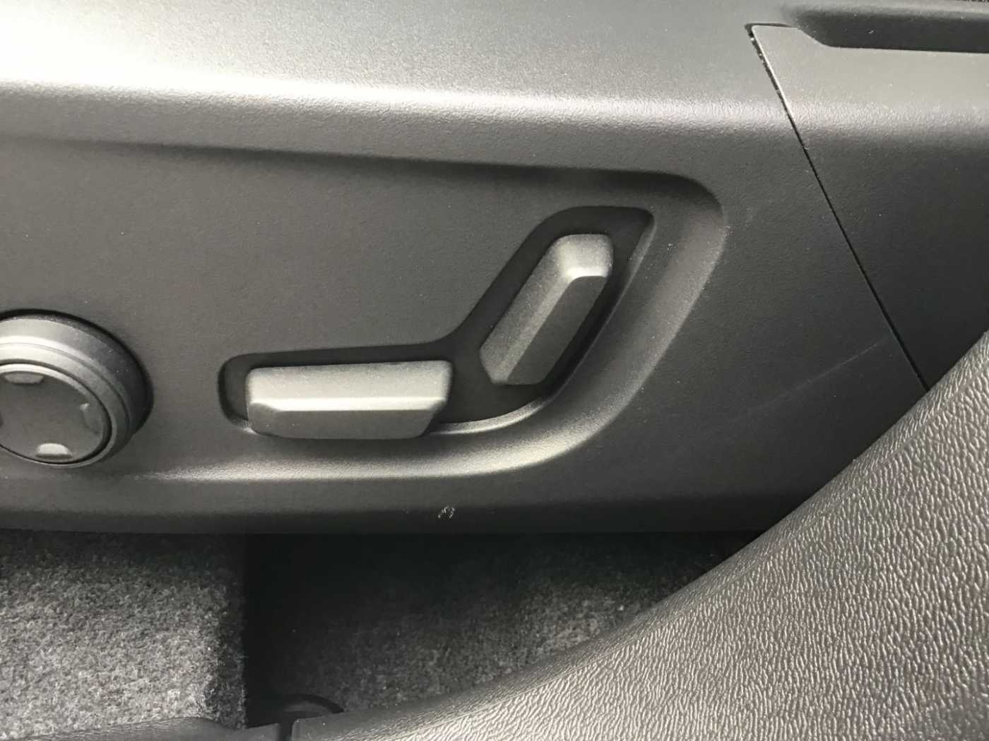 Volvo XC40 – Bild 12