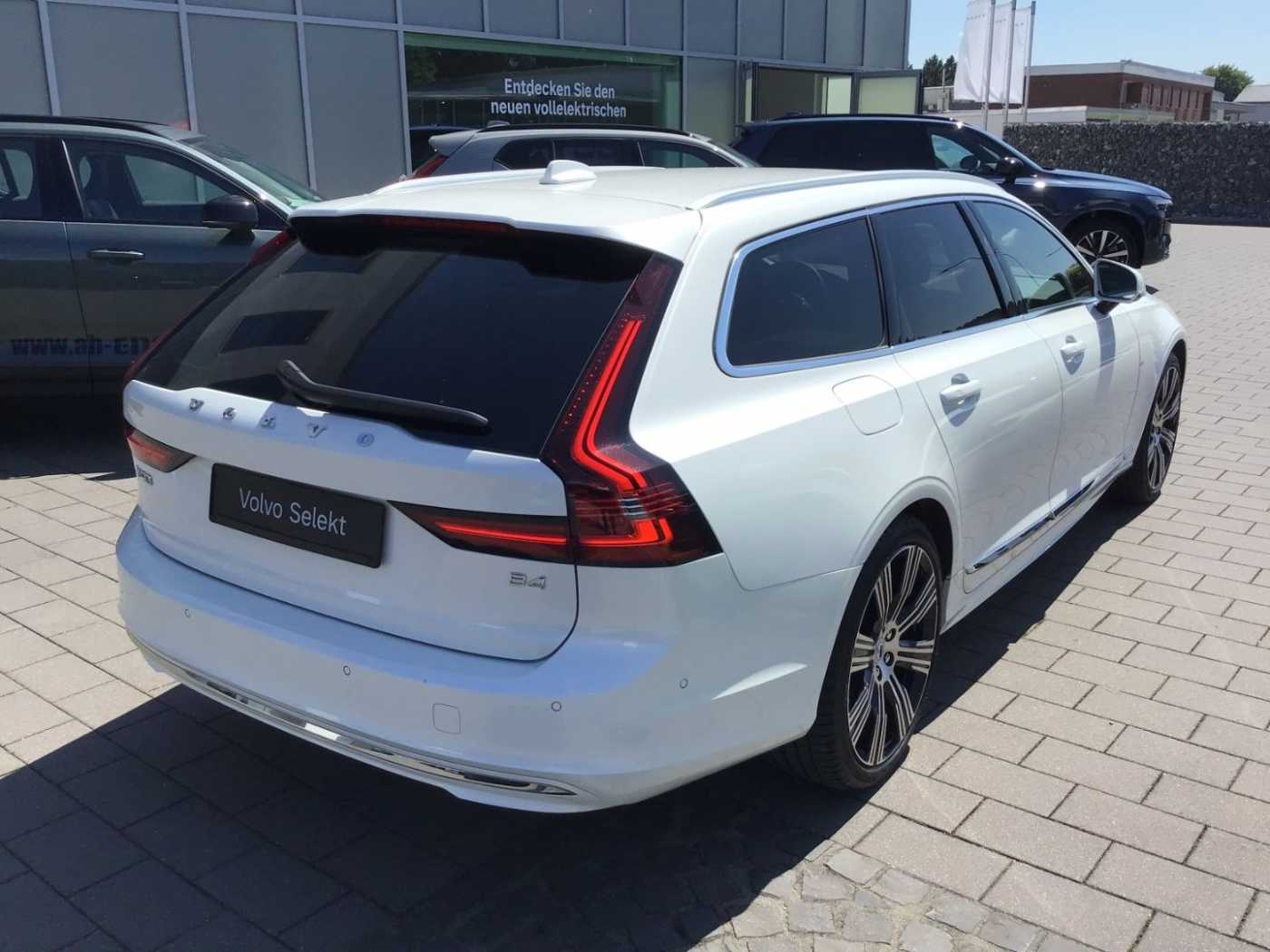 Volvo V90 – Bild 8