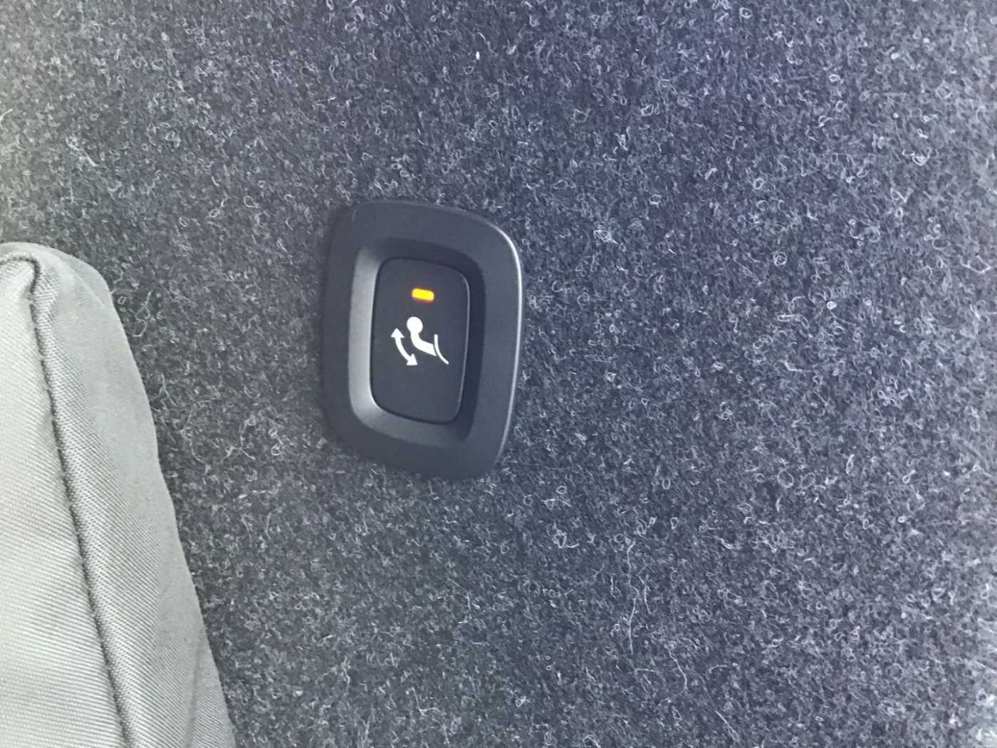 Volvo C40 Recharge – Bild 11