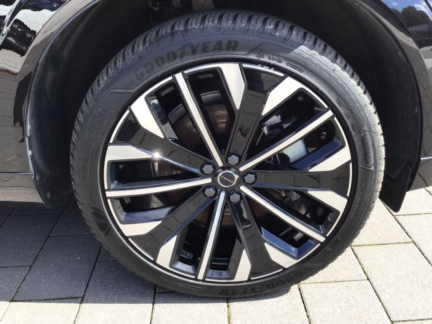 Volvo XC60 – Bild 11