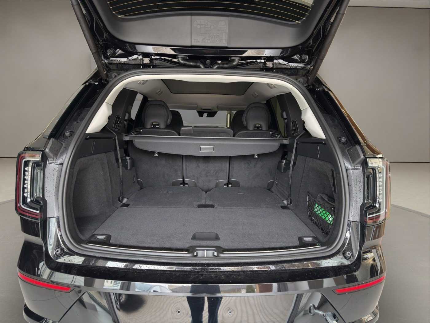 Volvo EX90 – Bild 16