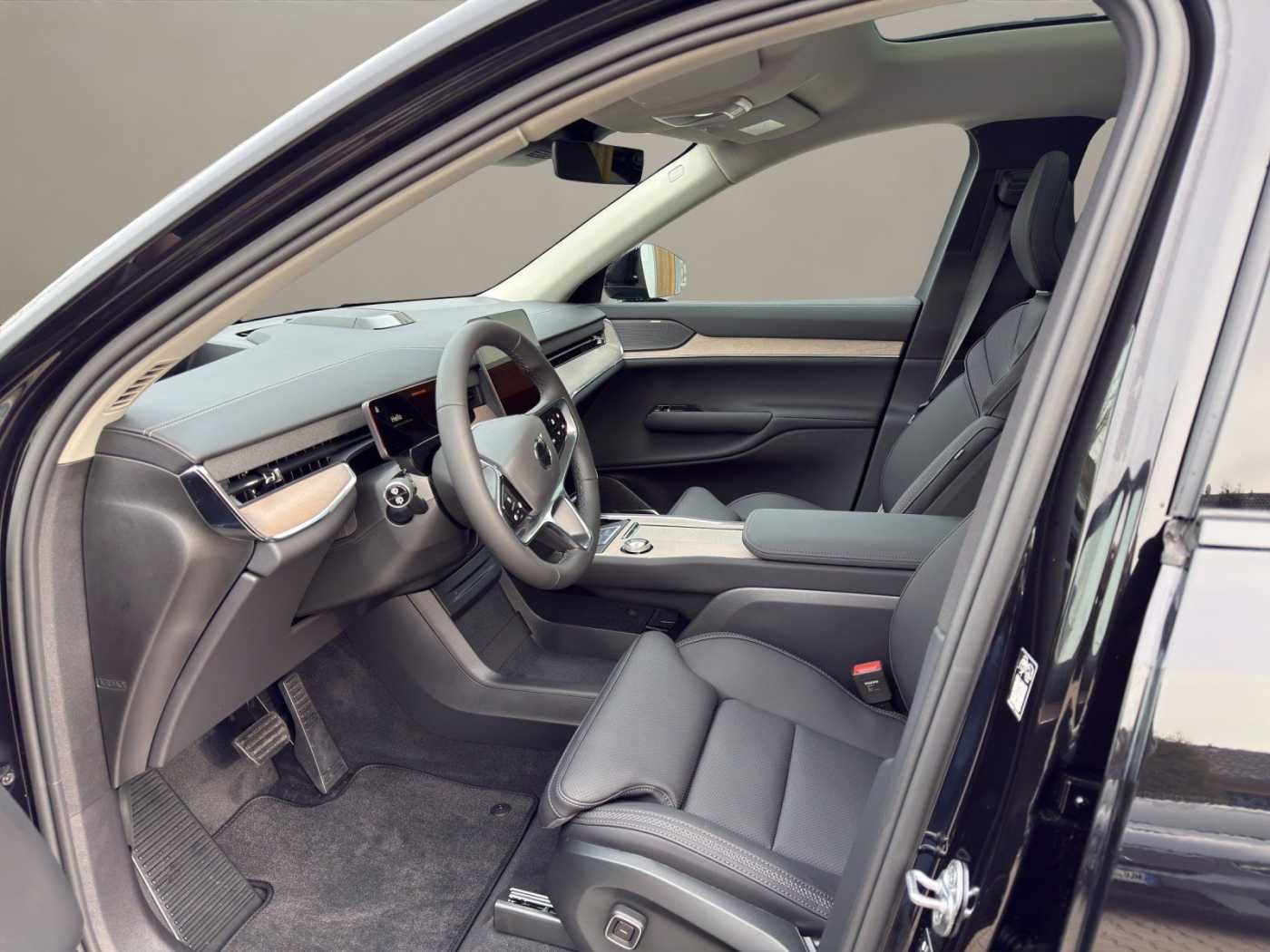 Volvo EX90 – Bild 8