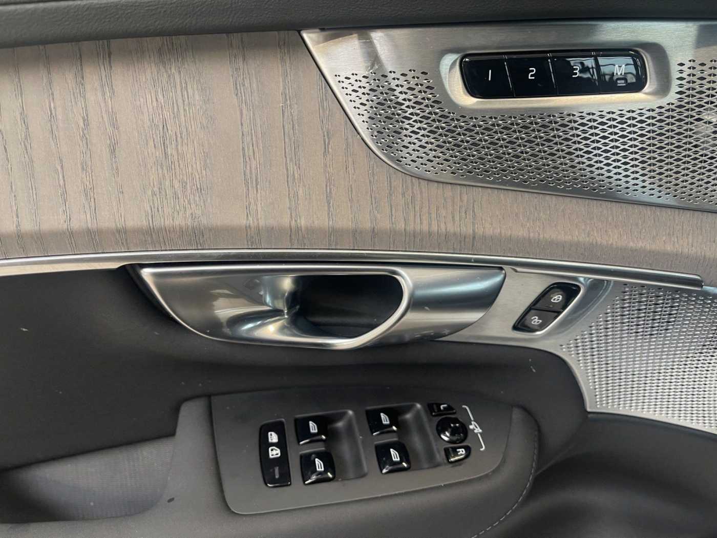 Volvo XC90 – Bild 9