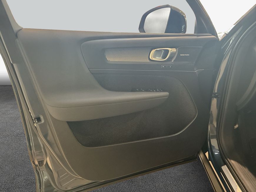 Volvo EX40 – Bild 15